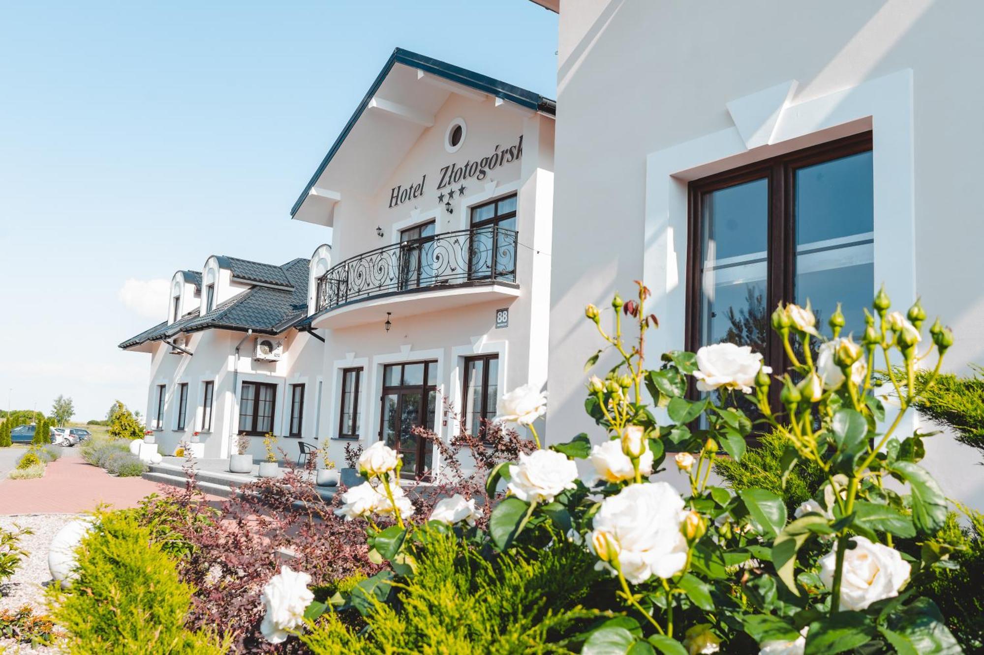 Hotel Zlotogorski Koscielec Exterior photo